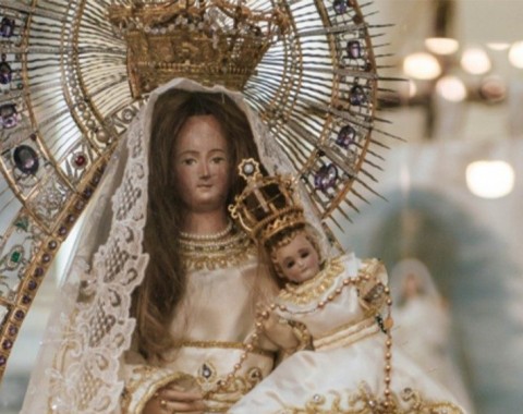 O Papa: coloquemos as famílias, sobretudo as mais frágeis, sob o olhar de Maria